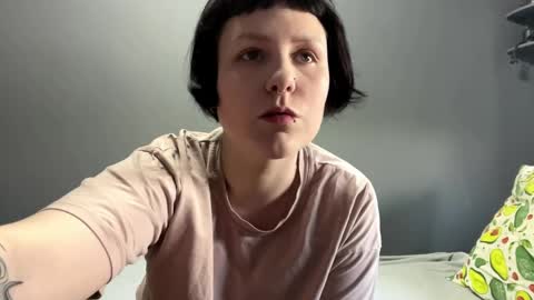Snapshot of earthascritchfield chatting on May 2026 08:42:02 AM Rina online show from May 2026 08:42:02 AM