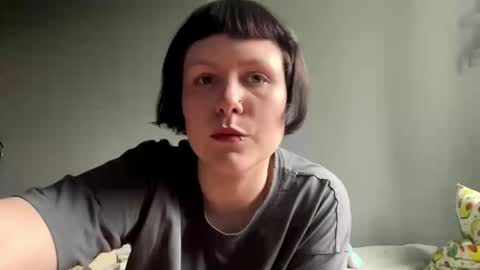 Snapshot of earthascritchfield chatting on May 2026 03:41:02 PM Rina online show from May 2026 03:41:02 PM