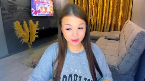 Snapshot of easternbeautyy chatting on December 2024 07:55:01 PM easternbeautyy online show from December 2024 07:55:01 PM