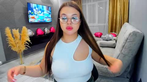 Snapshot of easternbeautyy chatting on March 2025 10:59:01 PM easternbeautyy online show from March 2025 10:59:01 PM