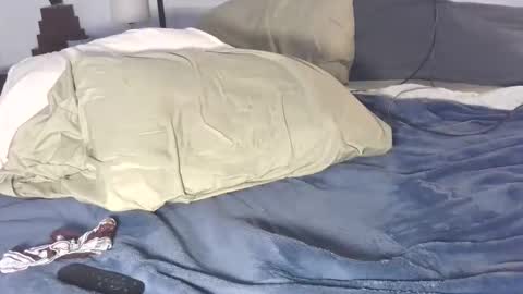 easybreezy69 online show from October 2025 11:27:01 AM