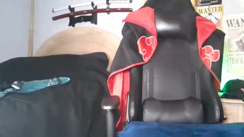 TWITTER   INSTAGRAM    easybreezy20   ONLINE 1230 AM TO 7AM online show from February 2025 07:27:02 AM