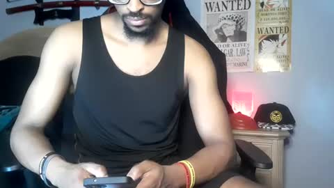 Snapshot of easybreezy20 chatting on June 2026 08:08:02 AM TWITTER INSTAGRAM easybreezy20 ONLINE 1230 AM TO 7AM online show from June 2026 08:08:02 AM