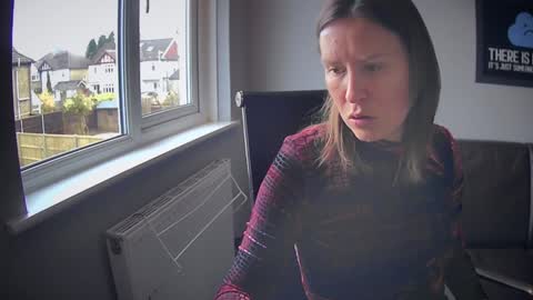 Nadia Ferreira  online show from March 2026 12:34:02 PM