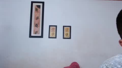 Laraand Drake online show from November 2025 08:16:02 AM