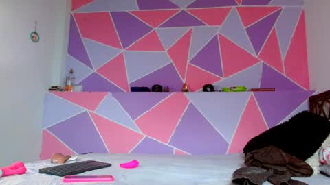 Alika Ashanti online show from February 2025 01:08:02 PM