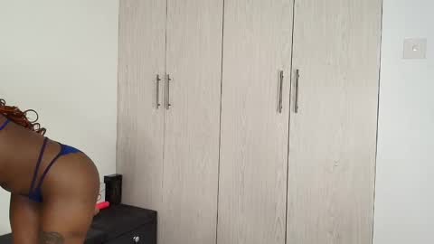 Snapshot of ebony_angelina chatting on October 2025 06:30:02 PM Angelina online show from October 2025 06:30:02 PM