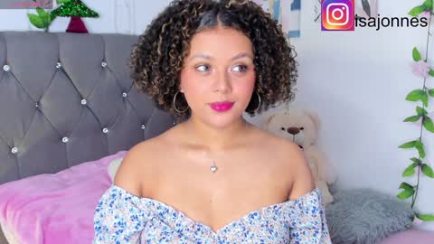 Snapshot of ebony_curly2 chatting on December 2024 07:11:02 PM isa online show from December 2024 07:11:02 PM