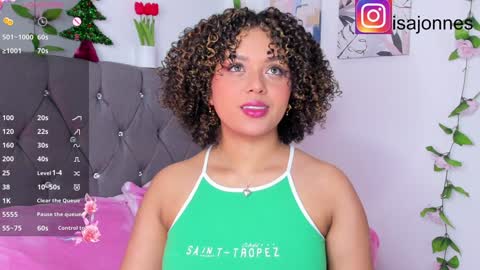 Snapshot of ebony_curly2 chatting on December 2024 01:39:02 AM isa online show from December 2024 01:39:02 AM