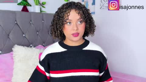 Snapshot of ebony_curly2 chatting on December 2024 12:11:01 AM isa online show from December 2024 12:11:01 AM