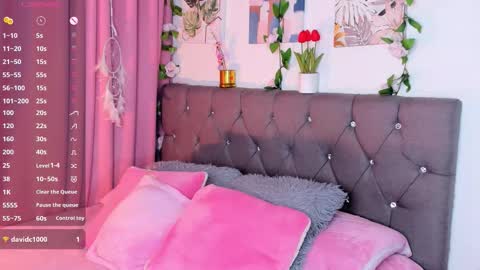 Snapshot of ebony_curly2 chatting on February 2026 11:09:01 PM isa online show from February 2026 11:09:01 PM