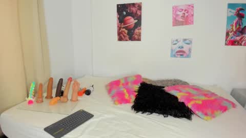 ebony_cute9 online show from October 2025 07:09:02 PM