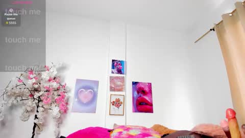 Snapshot of ebony_cute9 chatting on February 2026 07:01:02 PM ebony_cute9 online show from February 2026 07:01:02 PM