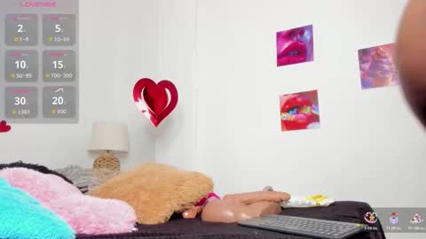 Snapshot of ebony_cute9 chatting on February 2026 07:12:01 PM ebony_cute9 online show from February 2026 07:12:01 PM