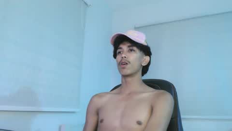 Snapshot of ebony_fuckboy chatting on November 2025 08:21:02 PM ebony_fuckboy online show from November 2025 08:21:02 PM