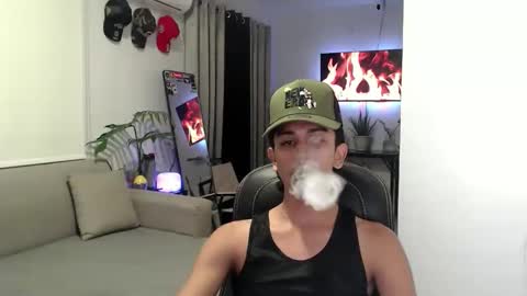 Snapshot of ebony_fuckboy chatting on February 2026 04:05:02 PM ebony_fuckboy online show from February 2026 04:05:02 PM
