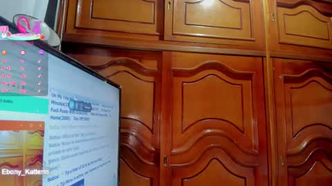 ebony_katterin online show from February 2026 11:28:02 AM