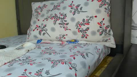 Snapshot of ebony_petite01 chatting on March 2025 07:12:02 AM EBONY PETITE online show from March 2025 07:12:02 AM