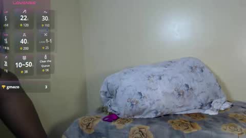 Snapshot of ebony_petite01 chatting on October 2025 08:59:01 AM EBONY PETITE online show from October 2025 08:59:01 AM