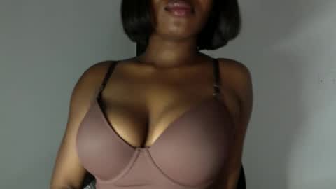 delilah online show from April 2026 07:58:01 PM