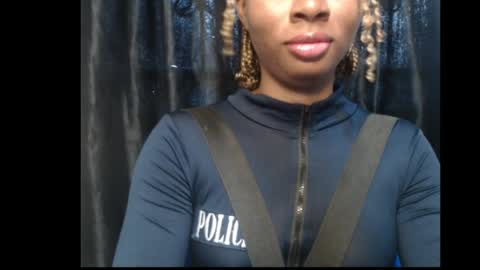 Queen online show from April 2026 09:14:02 AM