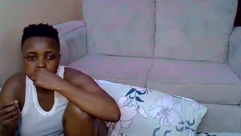 Snapshot of ebony_rubie chatting on May 2026 06:09:01 PM ebony_rubie online show from May 2026 06:09:01 PM