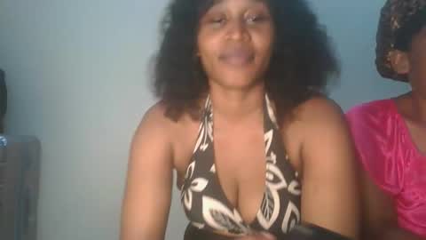 Snapshot of ebony_squiter chatting on December 2025 07:29:02 PM Ebony squiter online show from December 2025 07:29:02 PM