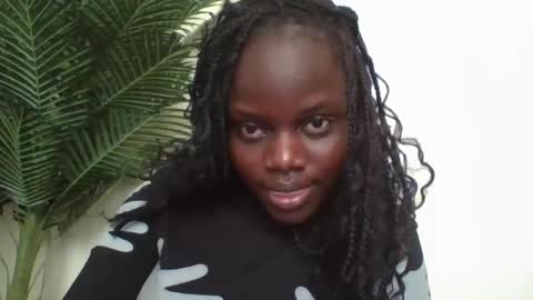 Snapshot of ebony_tasha chatting on May 2026 09:14:02 AM tasha online show from May 2026 09:14:02 AM