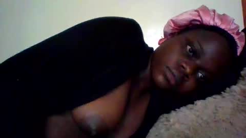 Snapshot of ebony_tasha chatting on June 2026 07:56:01 AM tasha online show from June 2026 07:56:01 AM