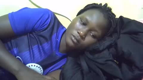 ebony_vanillah online show from February 2026 08:32:01 PM