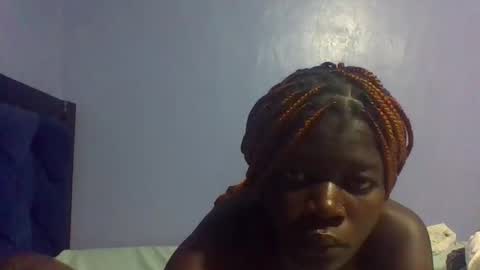 ebonybloom01 online show from March 2025 04:45:01 AM