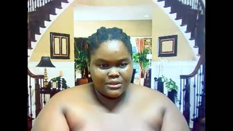 ebonyhotbuns4u2luv online show from March 2025 06:39:02 PM