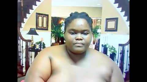 ebonyhotbuns4u2luv online show from March 2025 12:49:01 AM