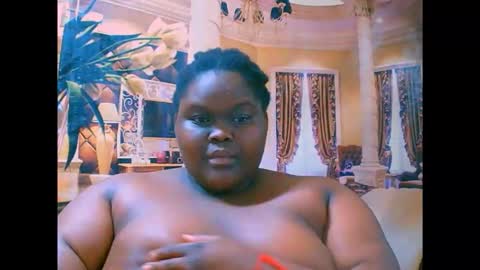 ebonyhotbuns4u2luv online show from September 2025 09:25:02 PM
