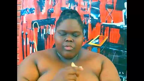 ebonyhotbuns4u2luv online show from November 2025 09:41:01 AM