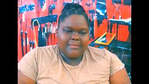 ebonyhotbuns4u2luv online show from November 2025 06:48:02 PM