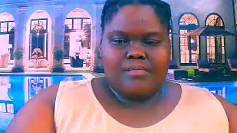 Snapshot of ebonyhotbuns4u2luv chatting on June 2026 12:27:01 AM ebonyhotbuns4u2luv online show from June 2026 12:27:01 AM