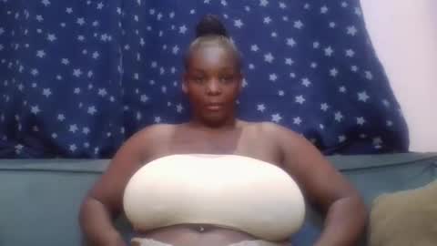 ebonymayahh online show from May 2026 01:16:02 PM