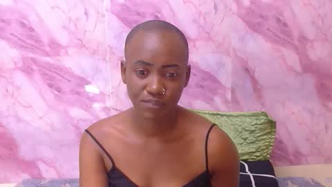 Cindy online show from September 2025 07:02:02 PM