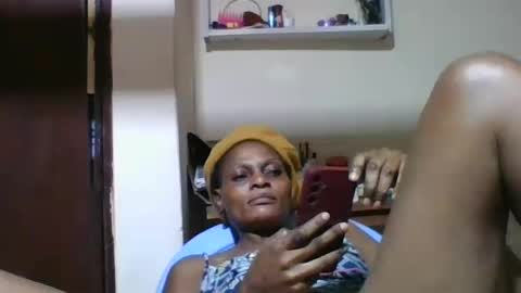 Snapshot of ebonyqueen4 chatting on June 2026 07:00:01 AM JACKLINE online show from June 2026 07:00:01 AM