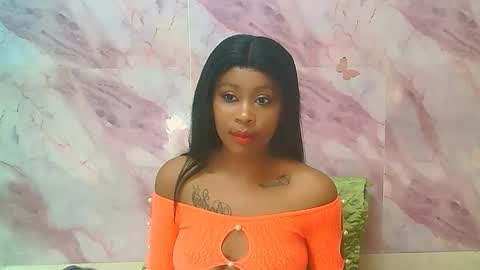 Snapshot of ebonysexyred chatting on March 2026 06:25:01 PM Lucy online show from March 2026 06:25:01 PM