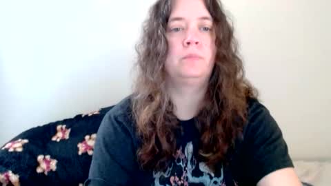 Snapshot of echosol17 chatting on June 2026 09:21:02 PM Weird Echo online show from June 2026 09:21:02 PM