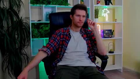 eddie_baker online show from March 2026 12:23:02 PM