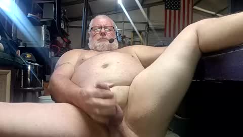 eddy196916 online show from April 2026 08:47:01 PM