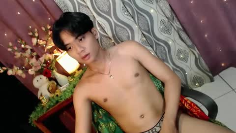 edelcum_xx online show from February 2025 10:12:01 AM