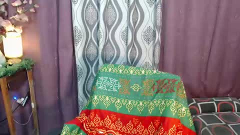 edelcum_xx online show from March 2025 09:43:02 PM