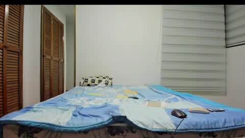 edenbff_ online show from April 2026 12:57:01 AM