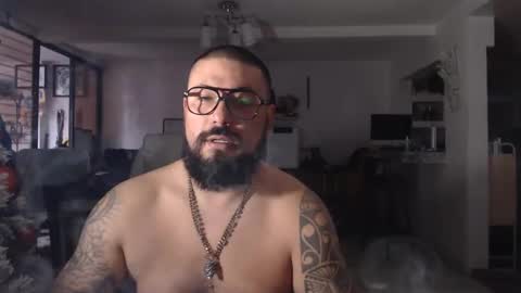 edgarram83 online show from December 2024 11:26:02 PM