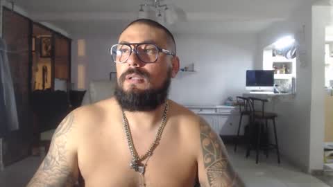 edgarram83 online show from February 2025 02:04:02 AM