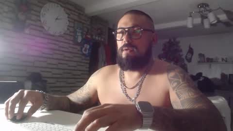 edgarram83 online show from November 2025 07:11:02 AM